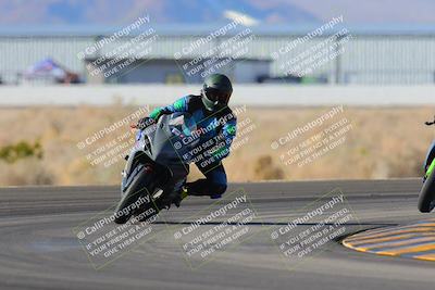 media/Dec-18-2022-SoCal Trackdays (Sun) [[8099a50955]]/Turn 4 (1pm)/